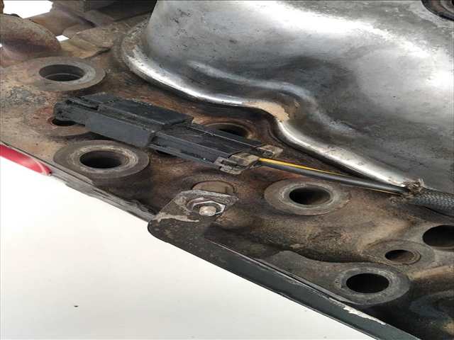 Foto 3ª: Culata Isuzu Trooper 2.7 DIESEL [D/G9UA7] (1997)