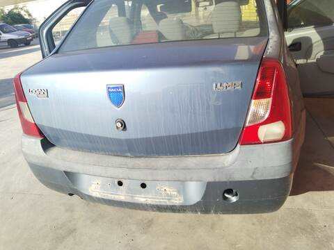 Portón Dacia Logan K7JA7