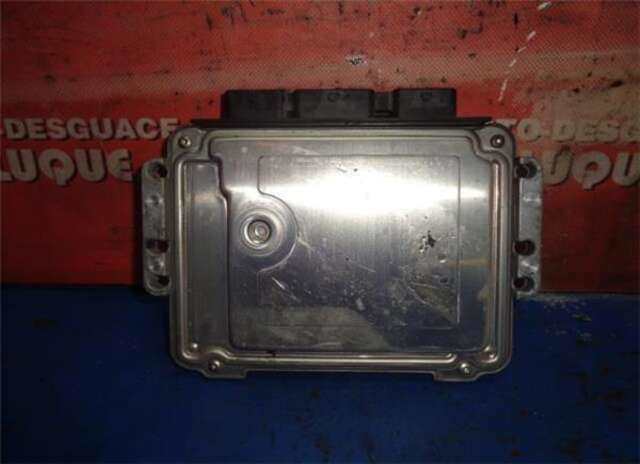 Foto 3ª: Centralita Motor ECU Renault Megane II CLASSIC BERLINA (2003-_) [F9QB812]