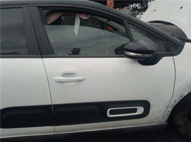 Foto 2ª: Puerta Delantera Derecha Citroen C3 1.2 FEEL [1.2 LTR. - 60 KW 12V VTI - PURETECH] [HM05]