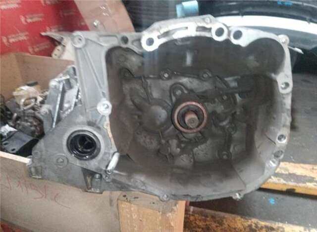 Foto 2ª: Caja Cambios Renault Clio 1.2 16V (75CV) [D4FD740]