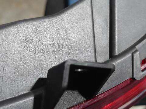 Foto 3ª: Faro Antiniebla Trasero Derecho Kia Niro HYBRID CONCEPT 141CV [G4LL] (2022)