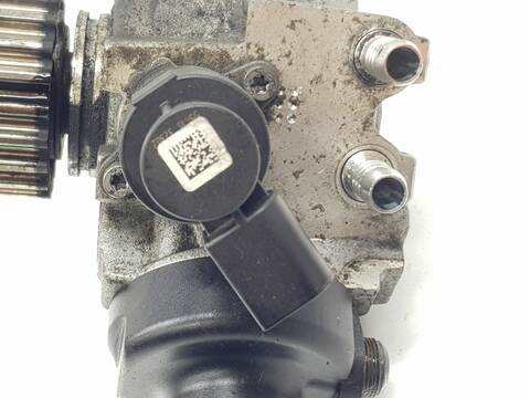 Foto 2ª: Bomba Inyeccion Volkswagen Golf GTD BLUEMOTION [CUNA] (2014)