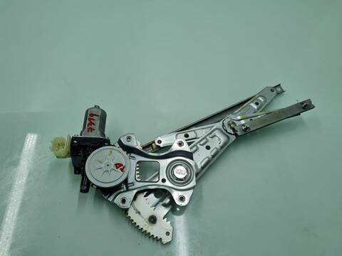 Elevalunas Manual Trasero Derecho Nissan X-Trail TEKNA 157CV 116KW T32)