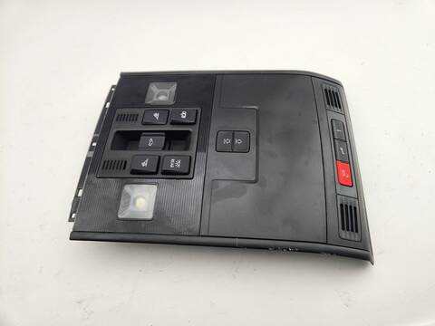 Foto 2ª: Luz Interior Volkswagen Tiguan R LINE 150CV [DTSB] (2023)