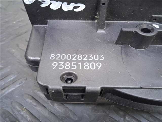 Foto 2ª: Cerradura Puerta Trasera Izquierda Renault Trafic 0.1 (2007)