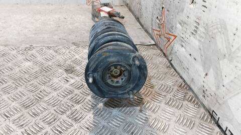 Foto 2ª: Amortiguador Delantero Izquierdo Mercedes Clase ML 350 3.0 CDI V6 265CV 195KW AUT. OM 642 W164) 164.124) [OM642940] (2005)