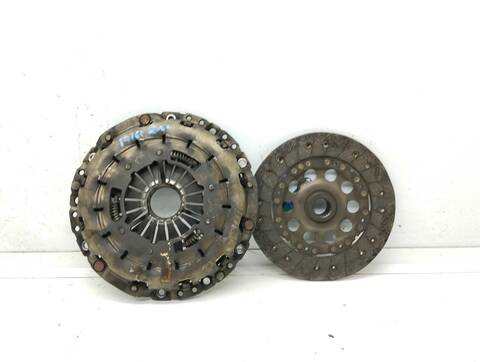 kit Embrague Bmw Serie 1 114 118D BERLINA 143CV 105KW