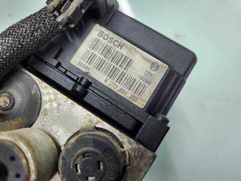 Foto 3ª: Abs Nissan Terrano 2.7 TD 125CV 92KW [TD27TI] (2003)