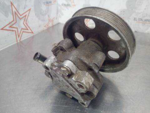 Foto 3ª: Bomba de Direccion Audi A4 AVANT 102CV 75KW (2001)