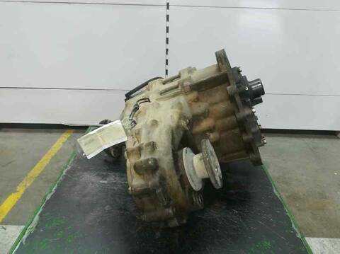 Foto 2ª: Caja Transfer Nissan Patrol 2.8 DIESEL 95CV 70KW (1989)