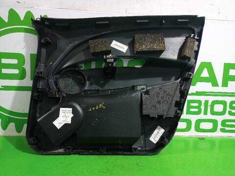 Foto 2ª: Tapizados Cartoneras Fiat Doblo 1.3 16V M-JET CAT 95CV [330A1000] (2015)