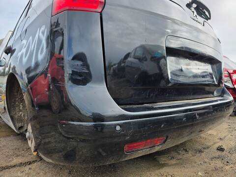 Foto 3ª: Paragolpes Trasero Peugeot 5008 ACCESS 120CV 88KW (2016)