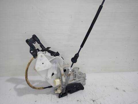 Foto 3ª: Cerradura Puerta Trasera Derecha Volkswagen Passat ADVANCE BLUEMOTION 105CV [CAYC] (2010)