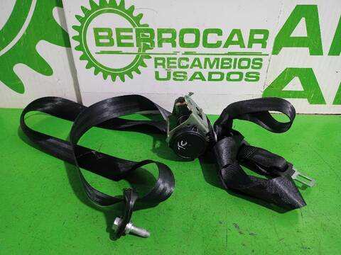 Foto 2ª: Cinturón Trasero Central Dacia Sandero LAUREATE 90CV [K9K] (2012)