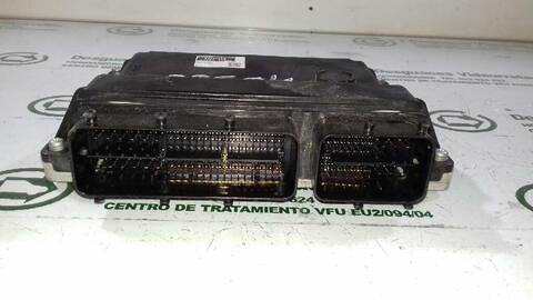 Foto 2ª: Centralita Motor ECU Toyota Prius 1.8 16V CAT HIBRIDO) 99CV 73KW [2ZR] (2015)