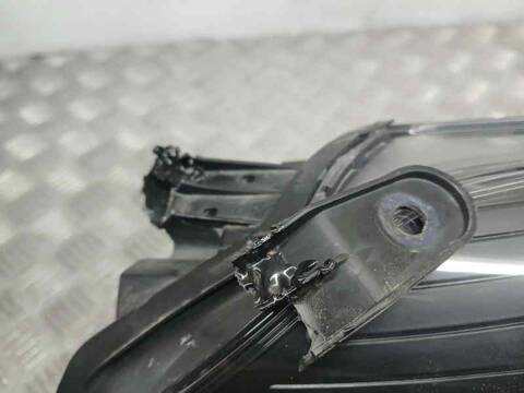 Foto 2ª: Faro Derecho Toyota Yaris ACTIVE 69CV 51KW [1KR] (2018)