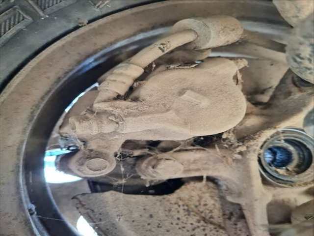 Pinza Freno Delantera Izquierdo Suzuki Santana V04V 87CV