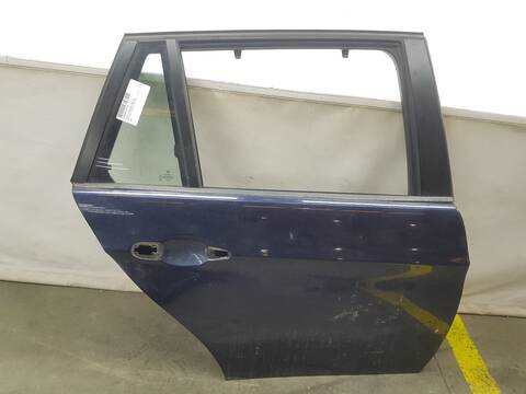 Foto 3ª: Puerta Trasera Derecha Bmw Serie 3 315 320D [N47D20C] (2005)