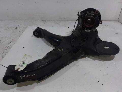 Foto 2ª: Brazo Suspension Trasero Derecho Mercedes Clase V 200 136CV 100KW (2014)
