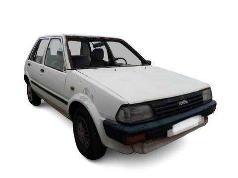 Foto 2ª: Luz Central de Freno Toyota Starlet 1.0 [1E]