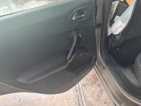 Elevalunas Manual Trasero Izquierdo Peugeot 208 ACCESS 68CV 50KW