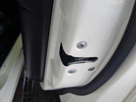 Cerradura Puerta Delantera Derecha Nissan Qashqai TEKNA PREMIUM 4X4 150CV 110KW