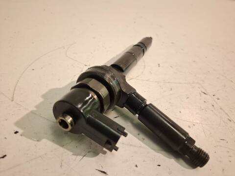 Foto 2ª: Inyectores Opel Astra Z17DTH (2004)