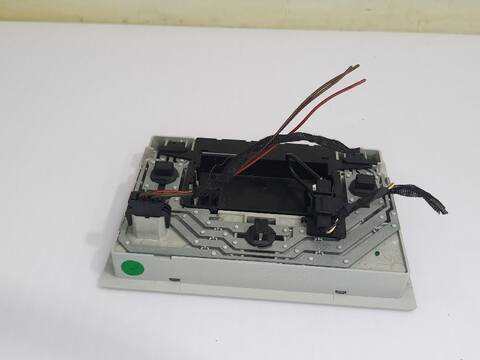 Foto 2ª: Luz Interior Volkswagen Polo ADVANCE BLUEMOTION 90CV [CUSB] (2014)