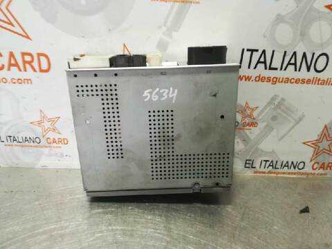 Foto 3ª: Sistema Audio Radio CD Mercedes Clase S 220 400 CDI 220.028) BERLINA 250CV 184KW [OM628960] (2000)