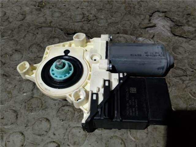 Foto 2ª: Elevalunas Eléctrico Trasero Derecho Seat Leon 2.0 TDI 16V [BKD]