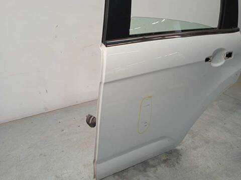 Foto 2ª: Puerta Trasera Izquierda Citroen C3 COLLECTION 68CV 50KW [8H01] (2013)