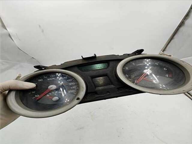 Cuadro de Instrumentos Renault Megane 1.6 DYNAMIQUE CONFORT [1.6 LTR. - 83 KW 16V] II GRANDTOUR (2003-_)