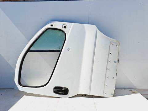 Puerta Delantera Derecha Opel Viva 1.9 CDTI CAT F9Q-760 - L08) 101CV 74KW
