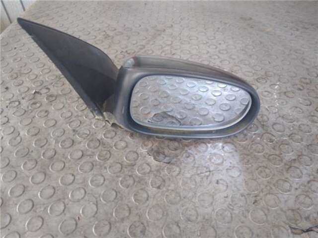 Retrovisor Derecho Nissan Almera 1.5