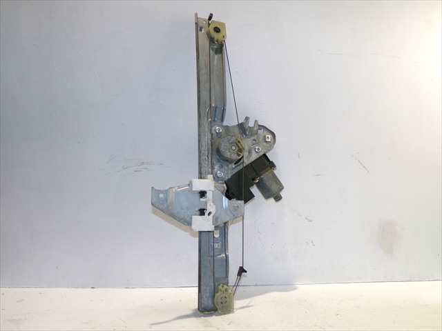 Foto 2ª: Elevalunas Eléctrico Delantero Derecho Peugeot 308 1.6 G 2007-2013 (2008)