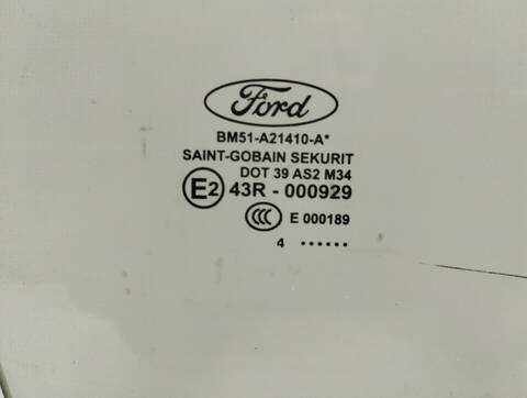 Foto 3ª: Luna Delantera Derecha Ford Focus 1.6 TDCI CAT 95CV 70KW [T3DA] (2014)