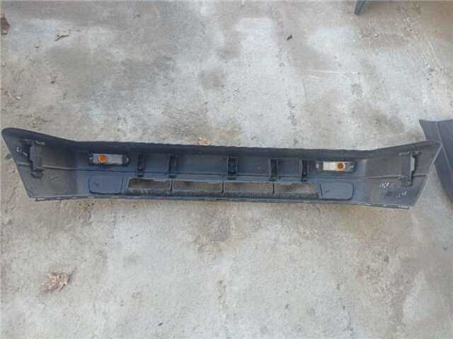 Foto 2ª: Paragolpes Delantero Volkswagen Golf 1.6 GTD [1.6 LTR. - 59 KW TURBODIESEL (RA. SB)]