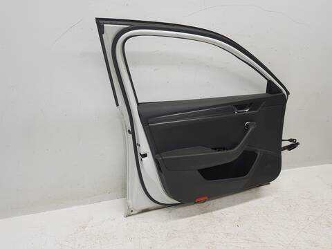 Foto 2ª: Puerta Delantera Izquierda Skoda Superb 2.0 TDI 190CV [DTUA] (2015)