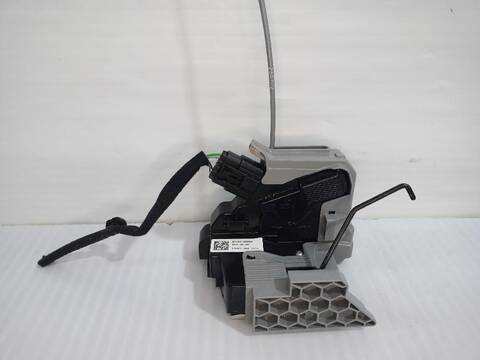 Foto 3ª: Cerradura Puerta Trasera Izquierda Hyundai i20 ESSENCE MILD-HYBRID 100CV [G3LF  G3LE] (2020)