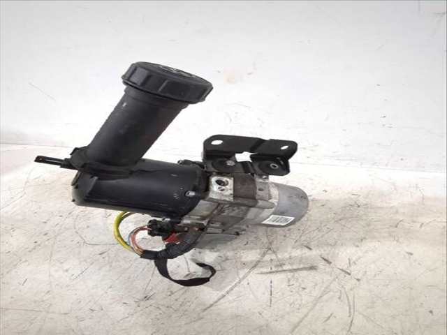 Foto 3ª: Bomba Servodireccion Citroen C4 1.6 HDI 90CV [9HV (DV6TED4B) 9HV (DV6TED4BU) 9HX (DV6ATED4)] (2004)