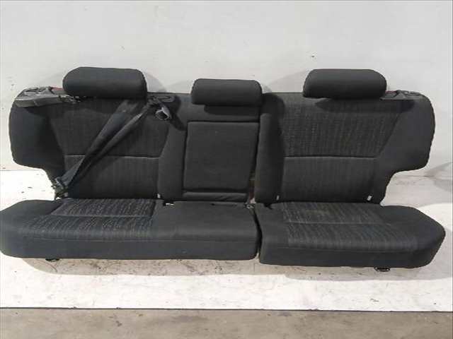 Foto 2ª: Asientos Traseros Toyota Auris 1.6 ZRE151_) 124CV [1ZR-FE] (2006)