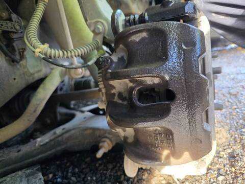 Pinza Freno Delantera Derecho Land Rover Discovery TDV6 S 211CV 155KW