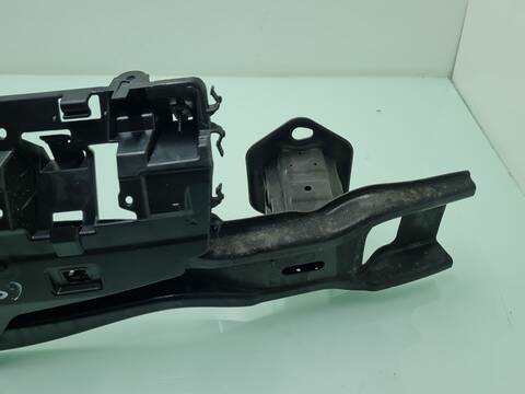Foto 3ª: Refuerzo Paragolpes Trasero Bmw Serie 3 315 316D 116CV 85KW [N47D20C] (2013)