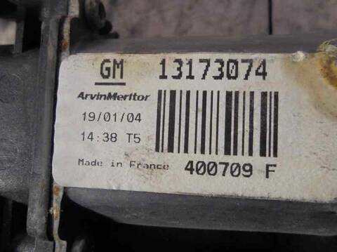 Foto 2ª: Elevalunas Eléctrico Delantero Derecho Opel Corsa 1.2 16V CAT Z 12 XE - LW4) 75CV 55KW [Z12XE] (2004)