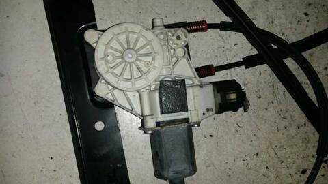 Foto 3ª: Elevalunas Eléctrico Delantero Derecho Ford Mondeo 2.0 TDCI CAT 140CV 103KW [QXBA] (2007)