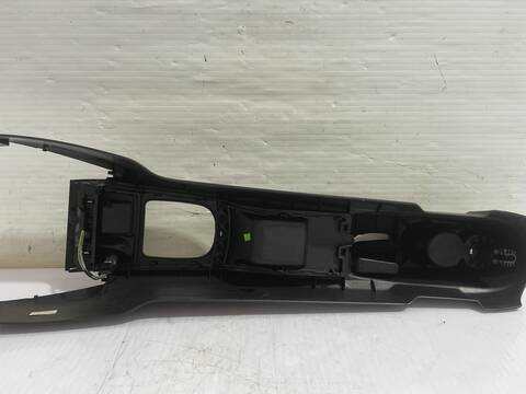 Foto 3ª: Consola Central Peugeot 207 CONFORT 90CV 66KW [9HXDV6ATED4] (2010)