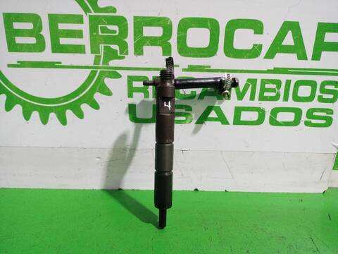 Foto 2ª: Inyectores Nissan Cabstar 3.0 DIESEL 120CV [BD30D] (2002)