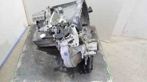 Foto 2ª: Caja Cambios Opel Crossland 1.5 TURBO D 75) 102CV 75KW [YH01] (2020)