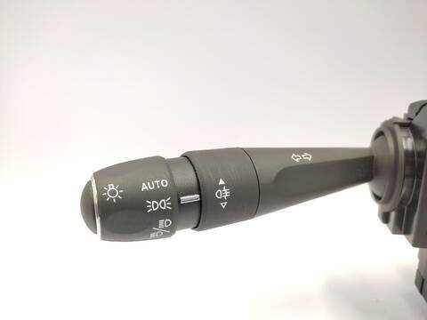 Foto 3ª: Mando Multifuncion Peugeot 308 PURETECH 130 FPHNSL FPHNST) 131CV 96KW [HN05] (2023)